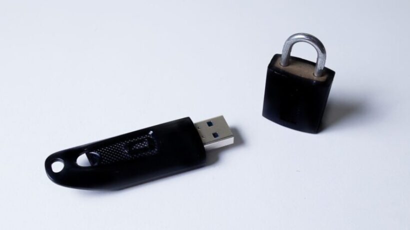 How to protect your flash drive with Bitlocker